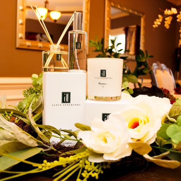 Candles, Reed diffusers, room sprays - Picture 3 of 5